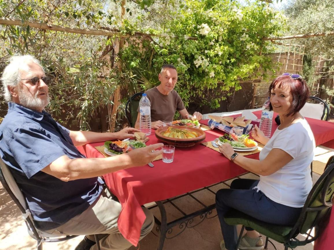 Dar Tadout Guest House Ait Ourir Bagian luar foto