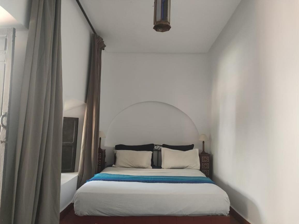 Dar Tadout Guest House Ait Ourir Bagian luar foto