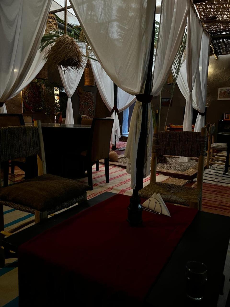 Dar Tadout Guest House Ait Ourir Bagian luar foto