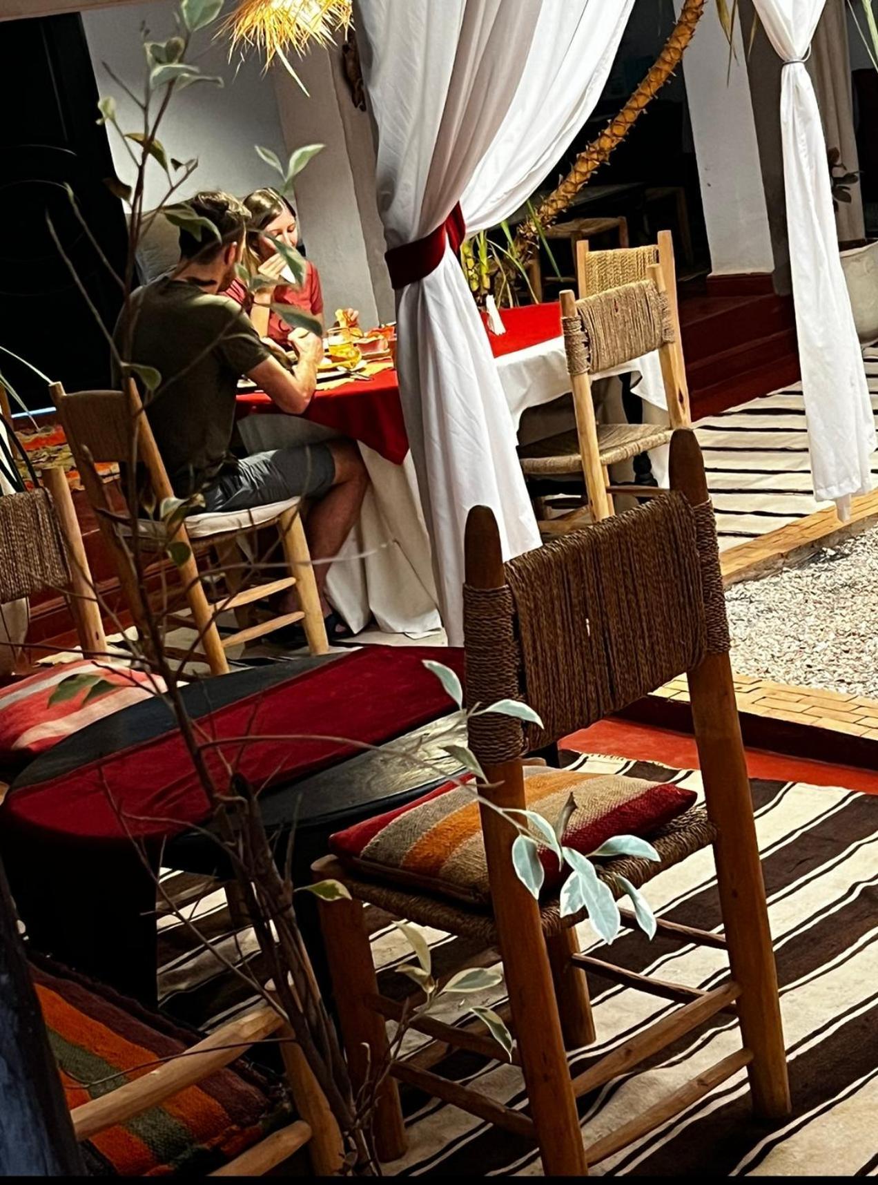 Dar Tadout Guest House Ait Ourir Bagian luar foto